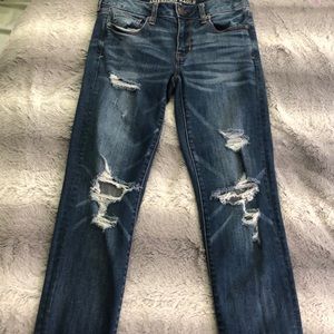 This are a pair for ripped jeans